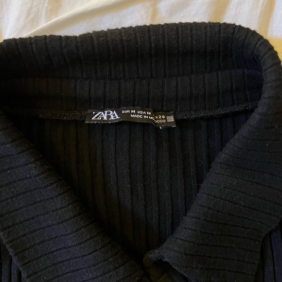 Zara - short sleeve knit button up - Picture 2 of 3